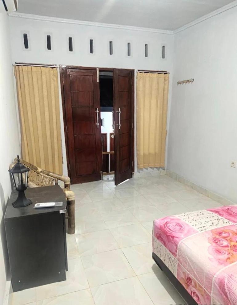 Putri Nyale * Kuta (Lombok)